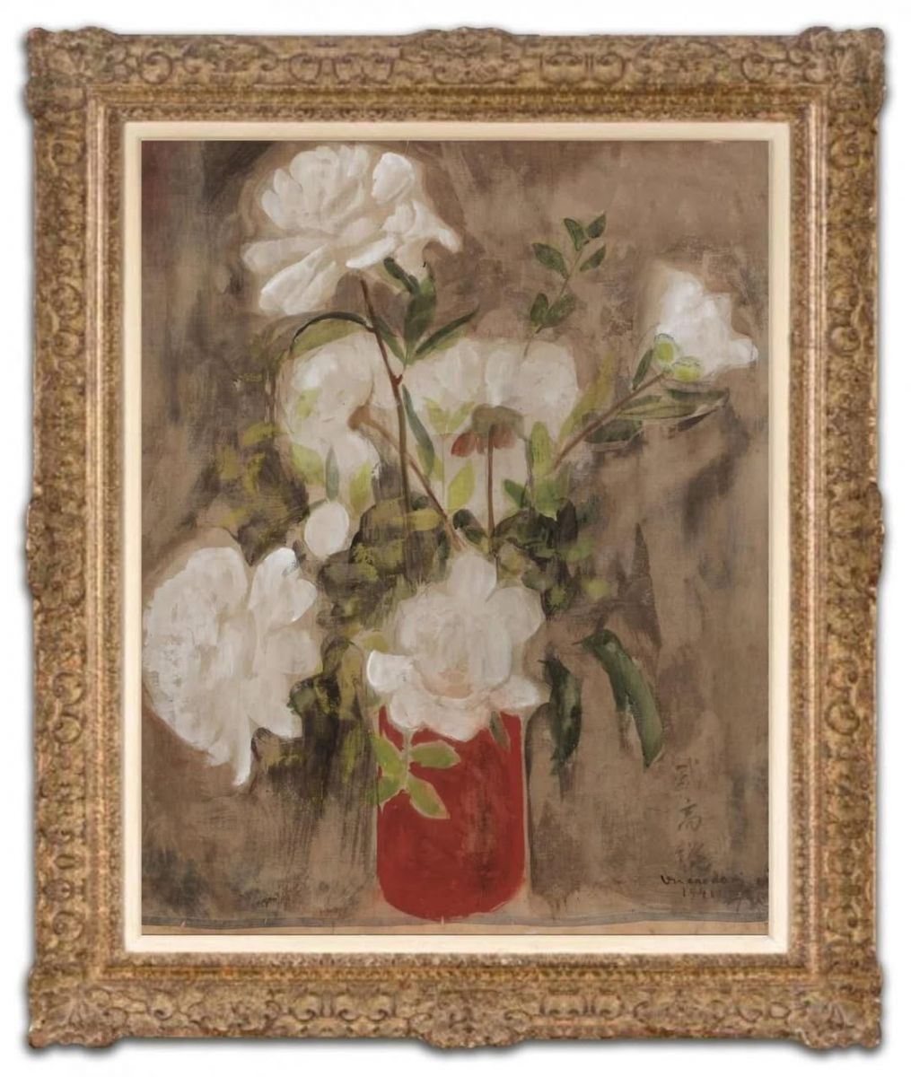 Hoa mẫu đơn trắng của Vũ Cao Đàm tỏa sáng tại Paris